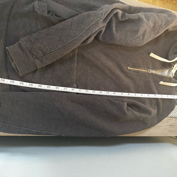 Diamond Supply Co. Charcoal Hoodie - Picture 5 of 6